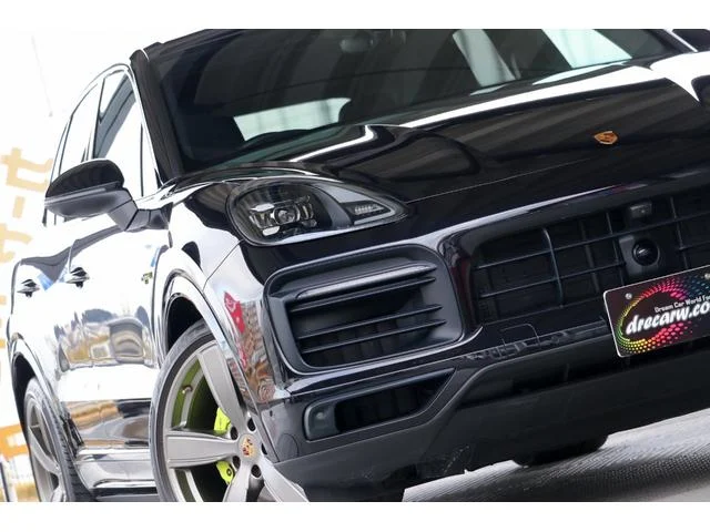 Porsche Cayenne E-Hybrid Platinum Edition