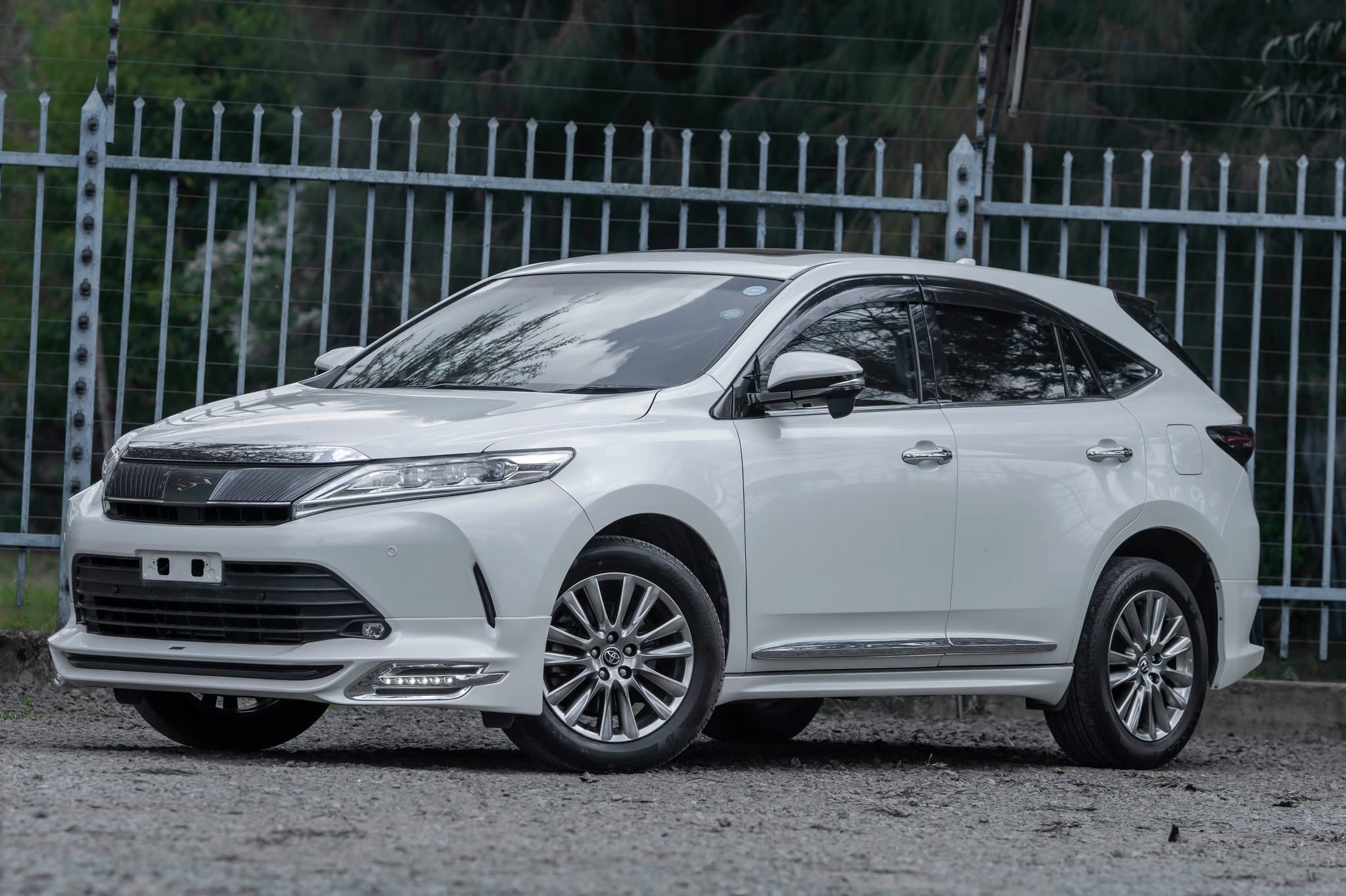 Toyota-Harrier (20)